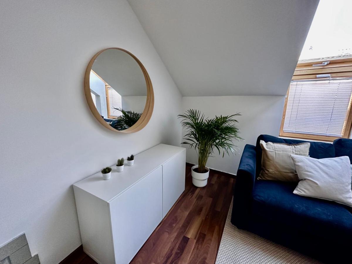 Designer Apartment Im Herzen Von Fulpmes Exteriör bild